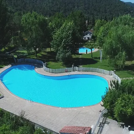 Complejo Residencial Enebros Arroyo Frío