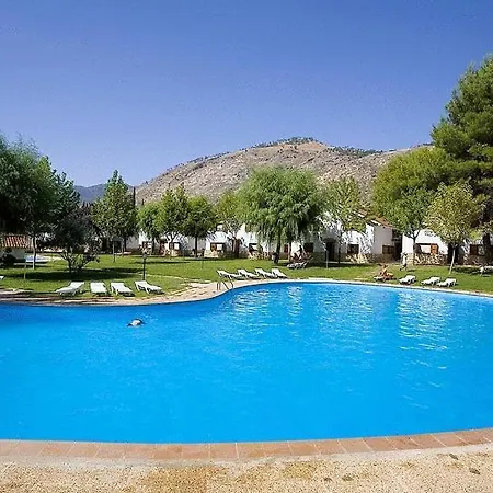 Apartahotel Complejo Residencial Enebros