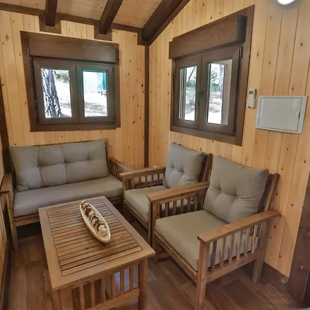 Apartahotel Complejo Residencial Enebros Arroyo Frío